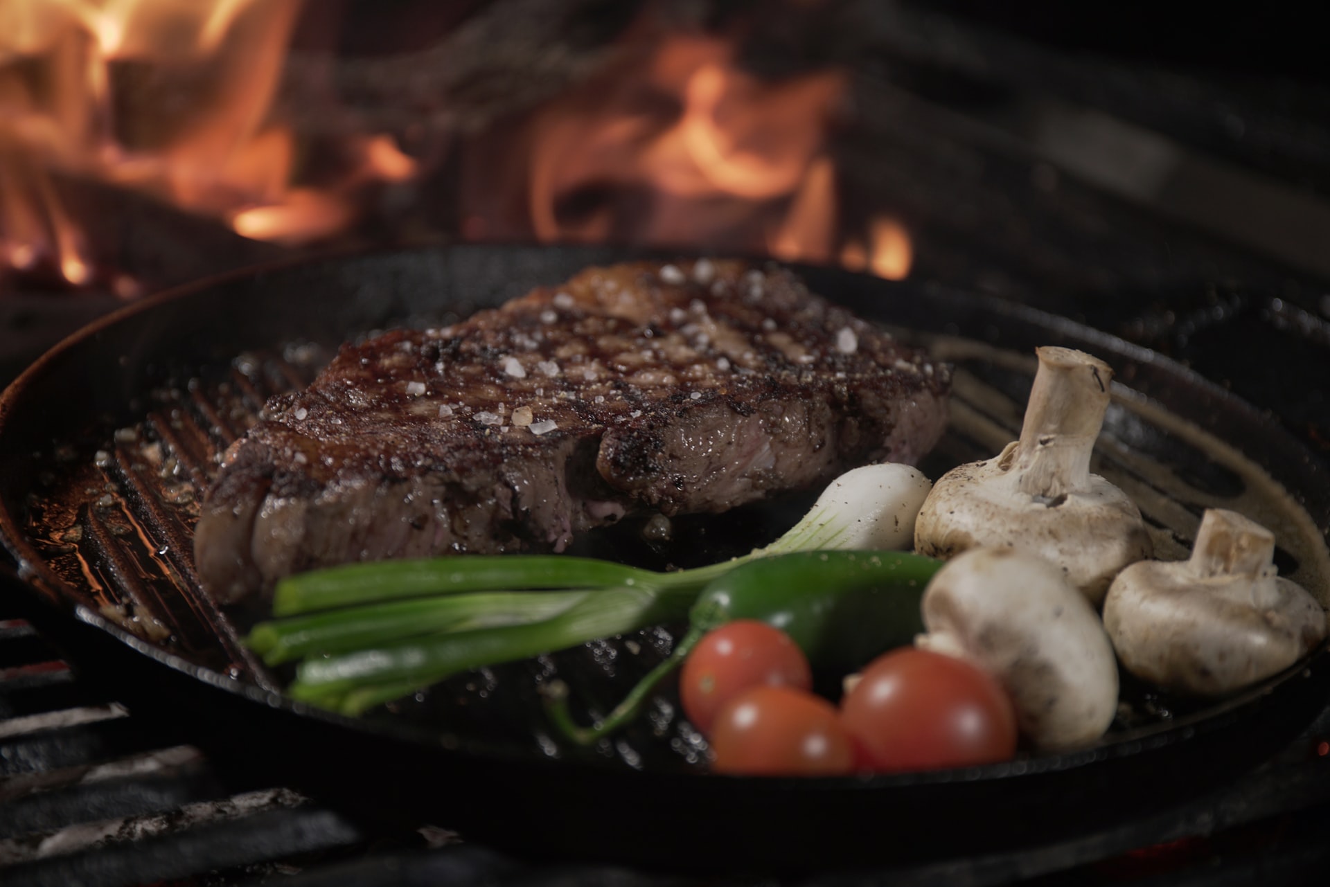 steak with mushrooms