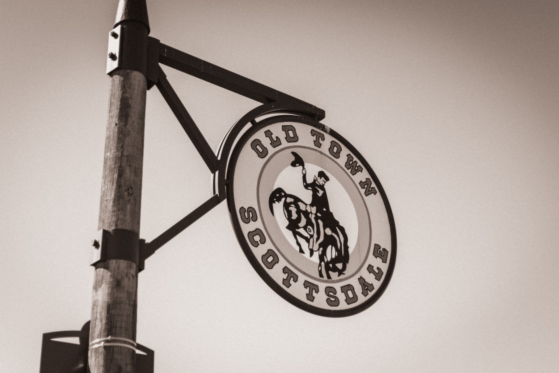 old town scottsdale circular sign